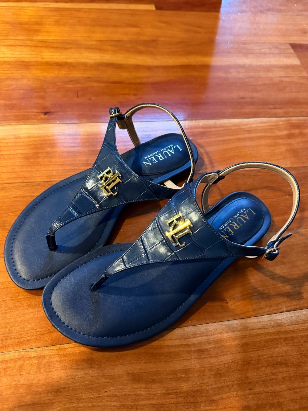 Ralph Lauren “Ellington” flat sandals navy blue like new no use size 6